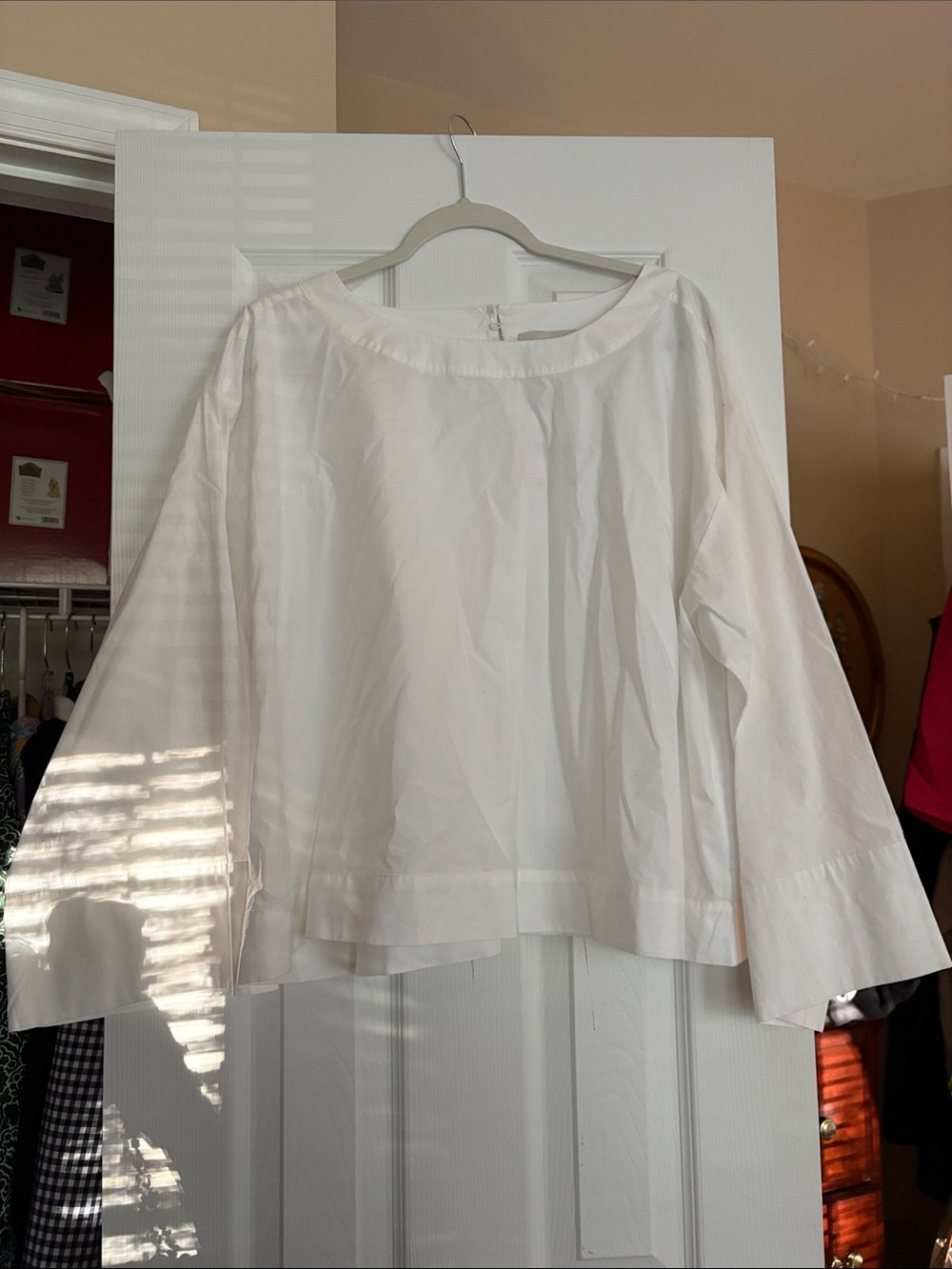 NWT Loft Women's White Blouse - Classic Crew Neck